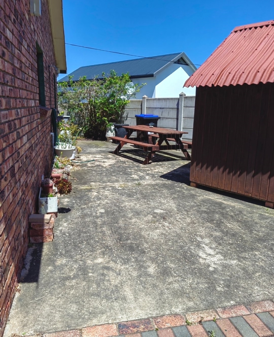 2 Bedroom Property for Sale in Aston Bay Eastern Cape